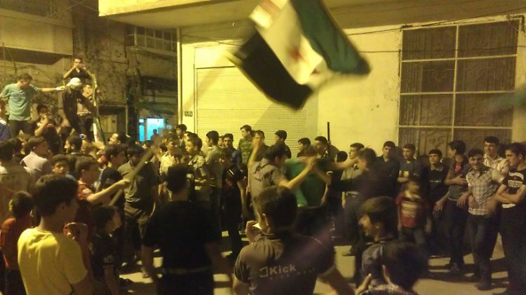 Die Proteste gegen Assad erreichen immer öfter auch Vororte von Damaskus, wie hier Erbeen.