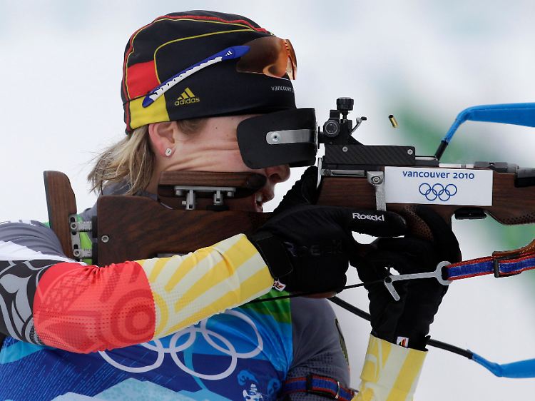 Im letzten Stehendschießen machte es Neuner nochmal spannend, doch ernsthaft in Gefahr geriet ihr erster Olympiasieg nicht mehr.