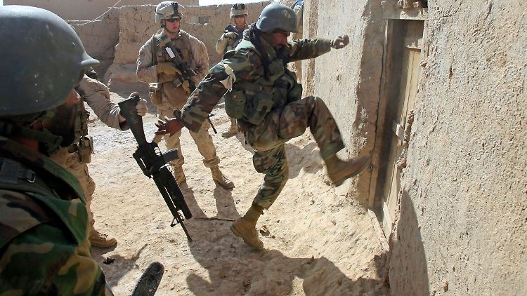 ISAF-Soldaten töteten seit Beginn der Operation versehentlich mindestens 15 Zivilisten in Helmand.