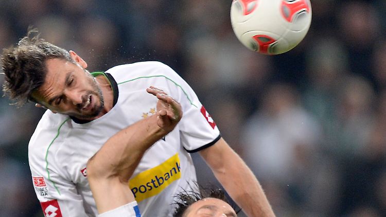 "Für mich war es keine Rote Karte, weil ich ihn nicht berührt habe": Martin Stranzl, Borussia Mönchengladbach.