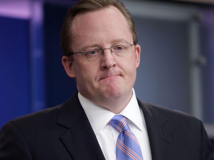 Regierungssprecher Gibbs.