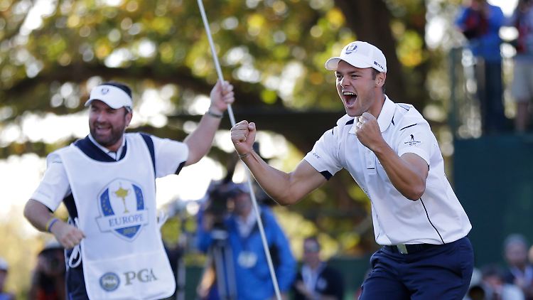 Kaymer jubelt - die Europäer haben den Ryder Cup gewonnen.