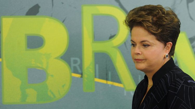 Präsidentin Rousseff warnt vor Monaten vor einem "Tsunami" billigen Geldes.