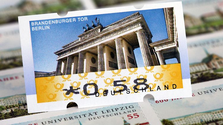 Briefmarken mit neuen Standardbeträgen gibt es ab Dezember.
