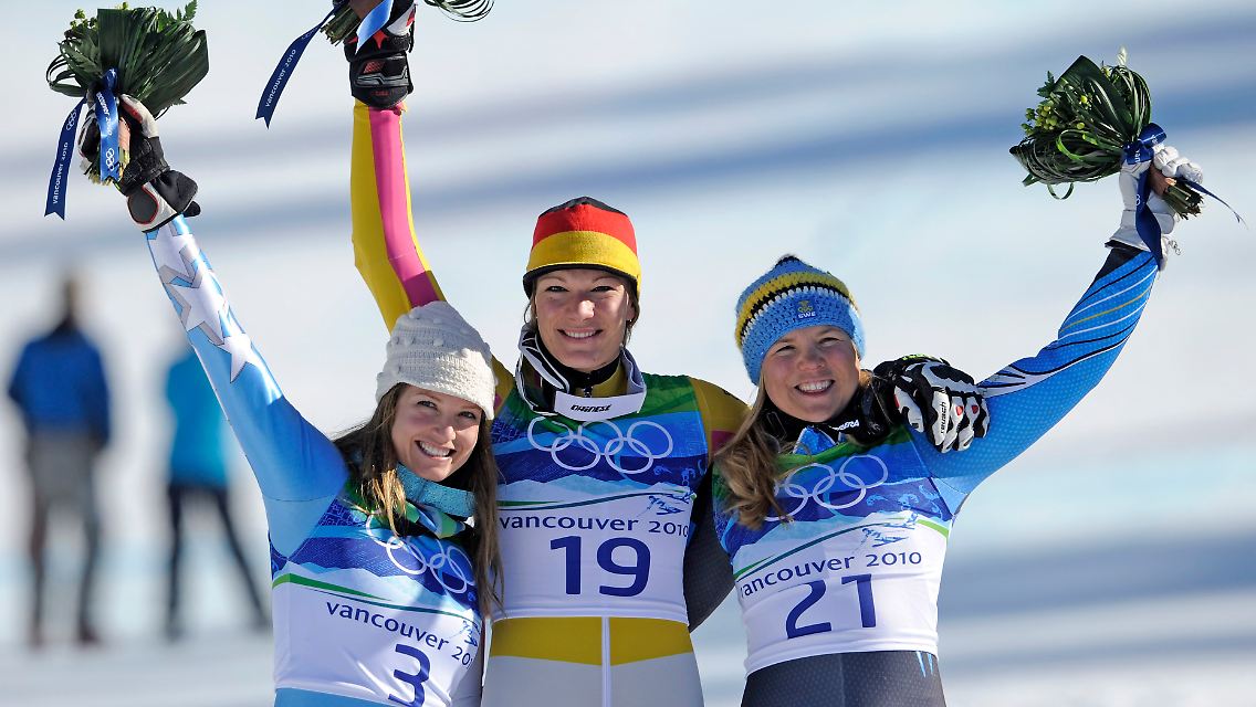 Maria Riesch bei der Blumenzeremonie.