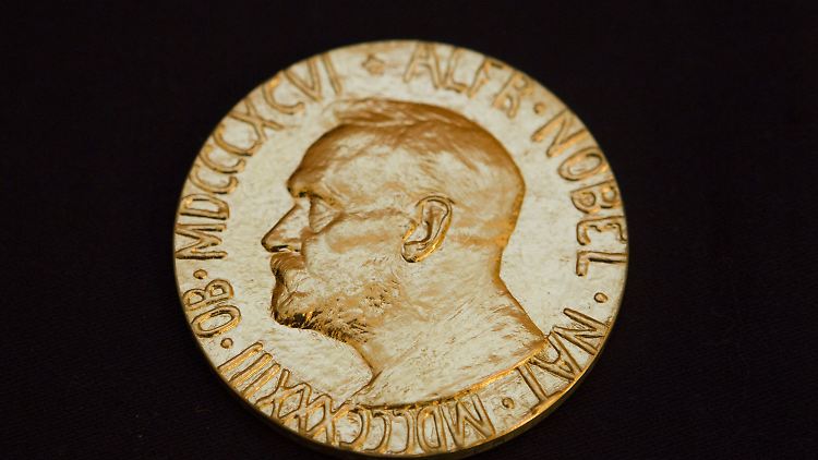 Nobelpreis-Medaille mit dem Konterfrei von Alfred Nobel.