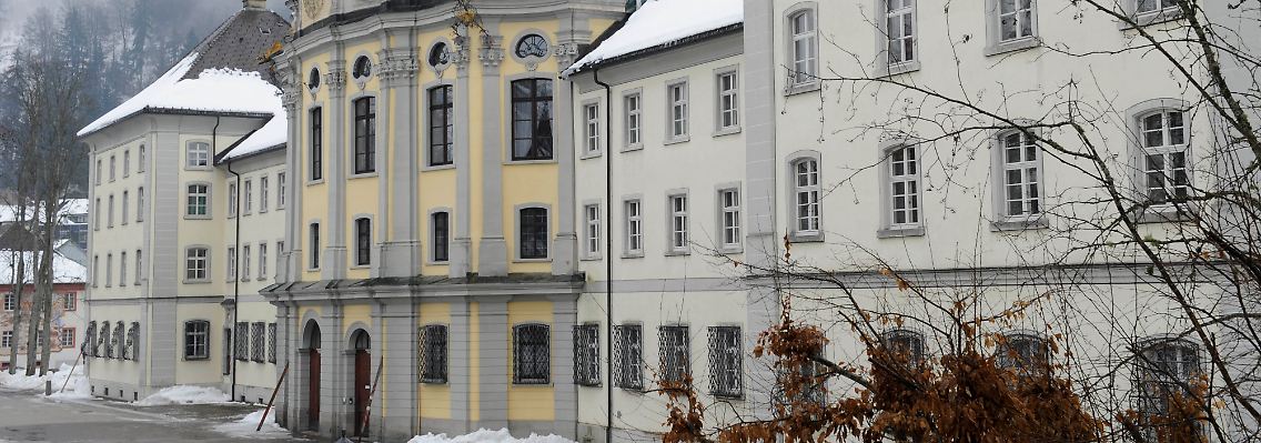 Das St. Blasien-Kolleg im Schwarzwald ist eine der betroffenen Schulen.