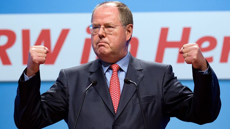 Peer Steinbrück will die Auftraggeber nicht nennen.