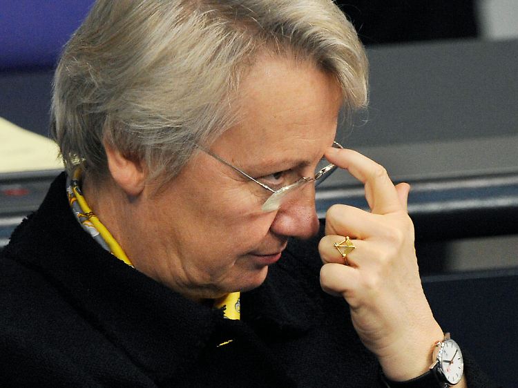 Schavan stand unter dem Druck der Vorgaben aus NRW.