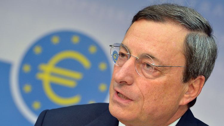 Die CSU will das geplante Anleihekaufprogramm von EZB-Chef Mario Draghi blockieren.