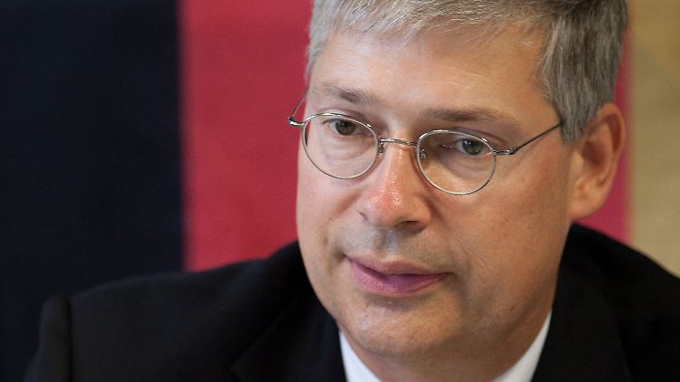 Manfred Rouhs will mit "Unschuld der Muslime" Geld einnehmen.