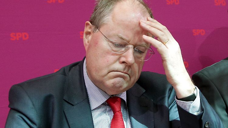 Steinbrück soll seinen Fokus auf die Sozialpolitik richten, fordert der linke Flügel. 