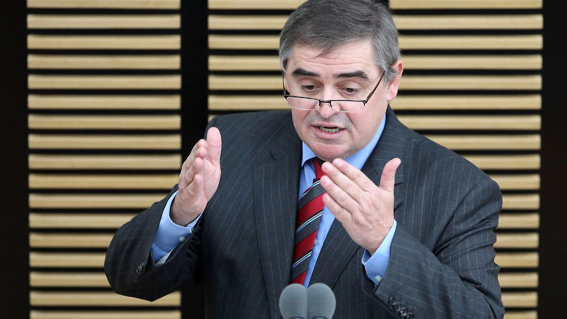 "Wer Unrecht begeht, muss dafür gerade stehen": Ministerpräsident Müller will Steuerhinterziehern ans Leder.