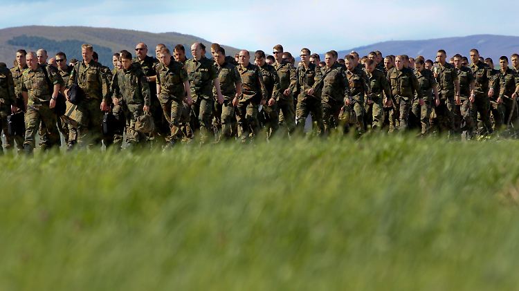 Am Kfor-Einsatz beteiligen sich derzeit rund 1300 Bundeswehrsoldaten.
