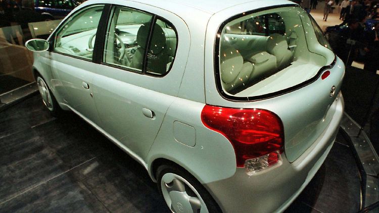 Toyota-Rückruf belastet den Nikkei.