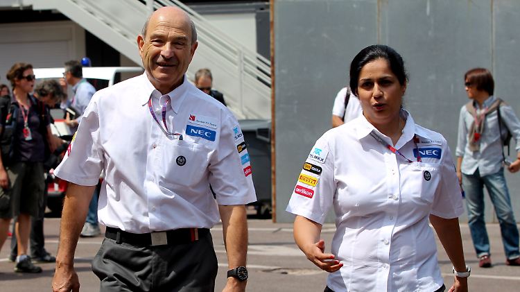 Schon zuvor war Monisha Kaltenborn (re.) bereits Vorsitzende der Geschäftsführung.