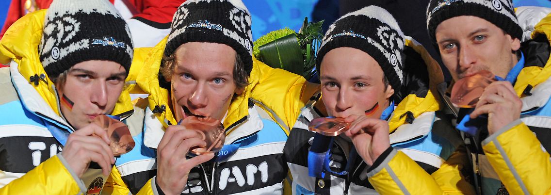 Bronze, Bronze, Bronze und Bronze: Björn Kircheisen, Eric Frenzel, Tino Edelmann und Johannes Rydzek.