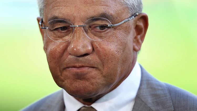 Felix Magath ist gesprächsbereit, die Fans nicht.