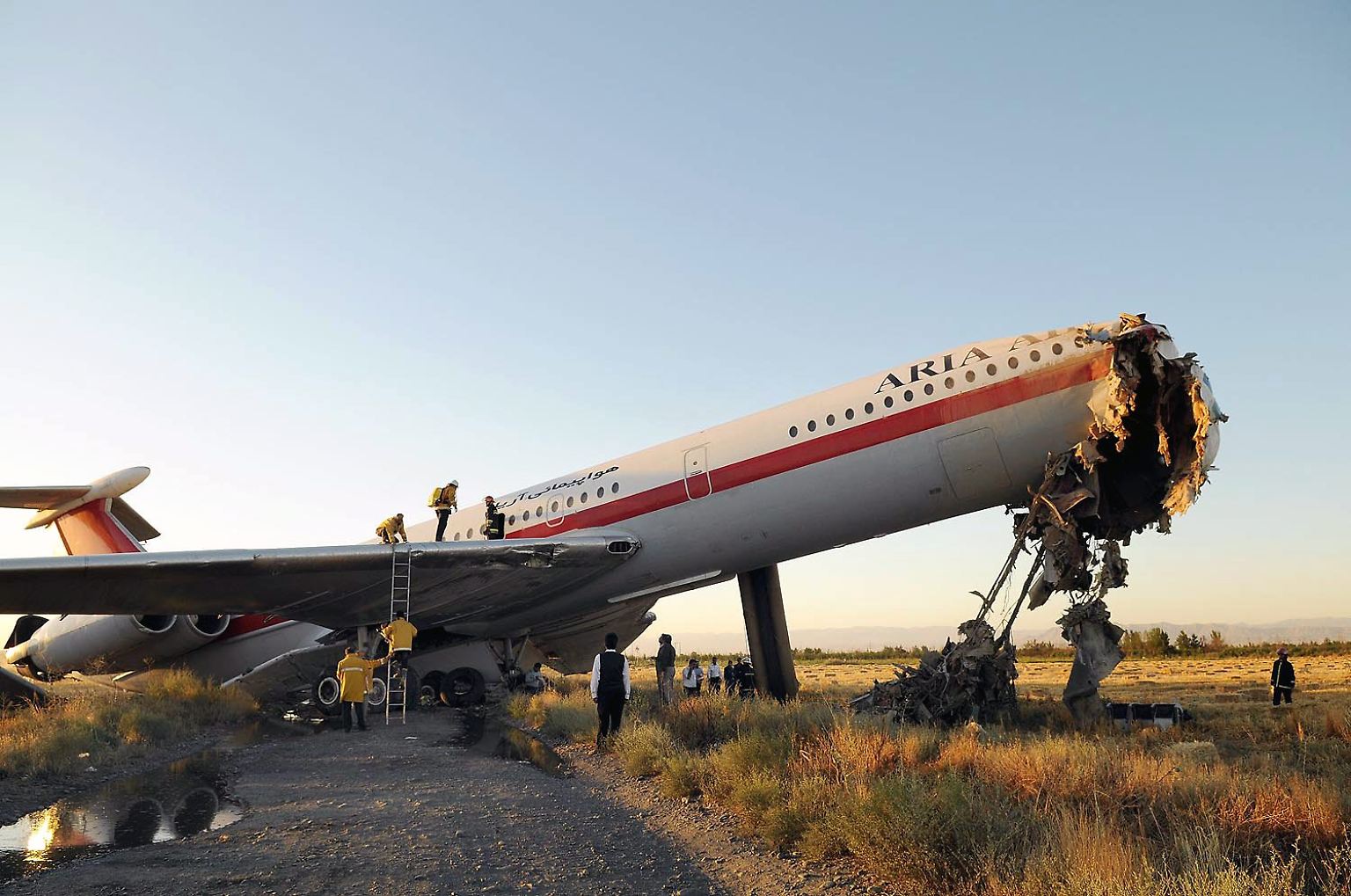 Weniger Unfälle, mehr Tote – das ist, auf einen Nenner gebracht, die Flugsicherheitsbilanz des Jahres 2009. Nachgerechnet hat das Jet Airliner Crash Data Evaluation Centre, kurz JACDEC.  
