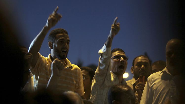 Demonstranten fordern in Kairo die Entlassung des Generalstaatsanwalts