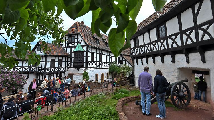 Schönes Thüringen: Touristen in der Wartburg bei Eisenach.