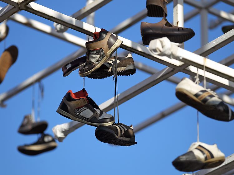 Hier hätte sich der Dieb ganz legal neue Schuhe besorgen können.