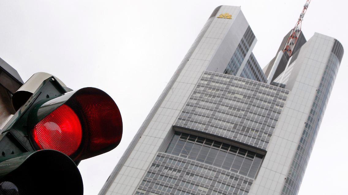 Spätestens 2012 will die Bank die Milliardenhilfen des Bundes zurückzahlen.