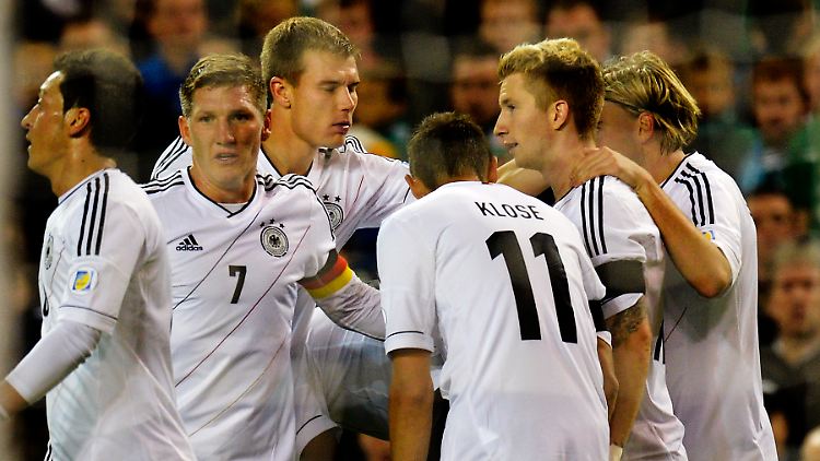 5:0 nach einer Stunde. Zur richtigen Zeit schoss sich die Nationalelf aus der Mini-Krise.