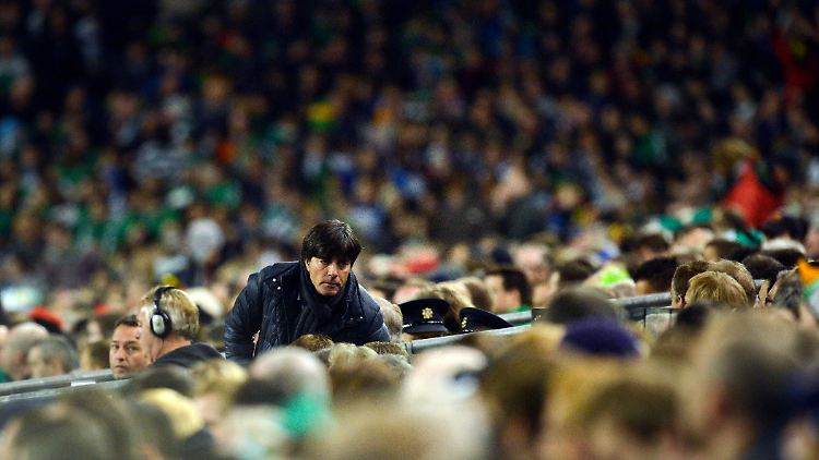 Joachim Löw im Aviva-Stadion in Dublin.