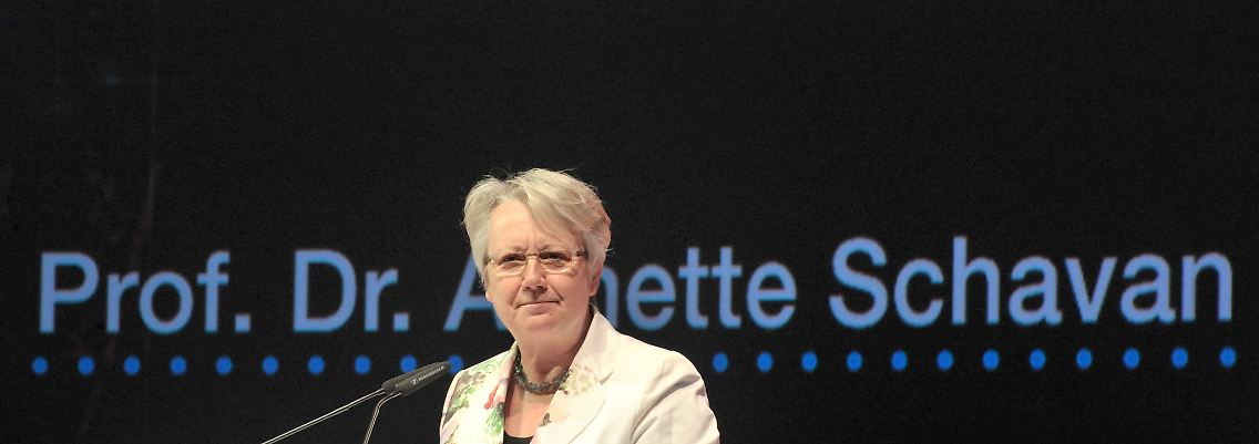 Schavan ist seit 2009 Honorarprofessorin an der Freien Universität Berlin.