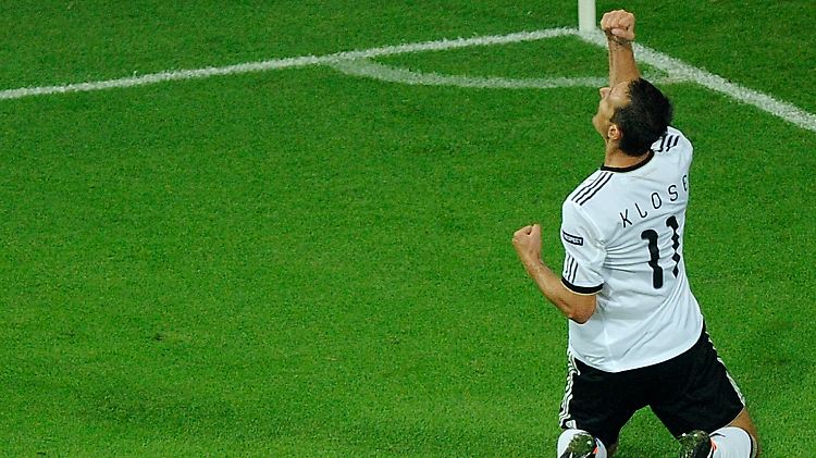 Er ist 34 Jahre alt, der erfolgreichste Stürmer der Löw-Elf und steht trotzdem regelmäßig in der Kritik: Miroslav Klose.
