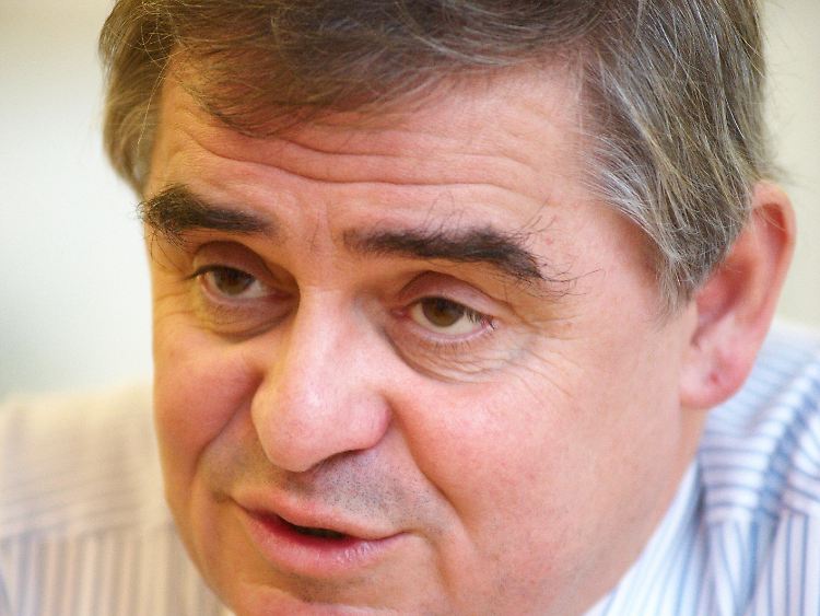 Peter Müller will am Ausstiegsvertrag von 2000 festhalten.