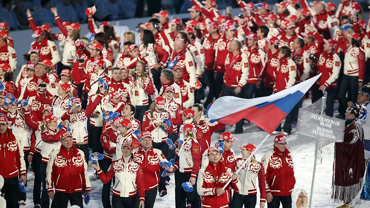 Noch voller Hoffnung: Russland bei der Eröffnungsfeier in Vancouver.