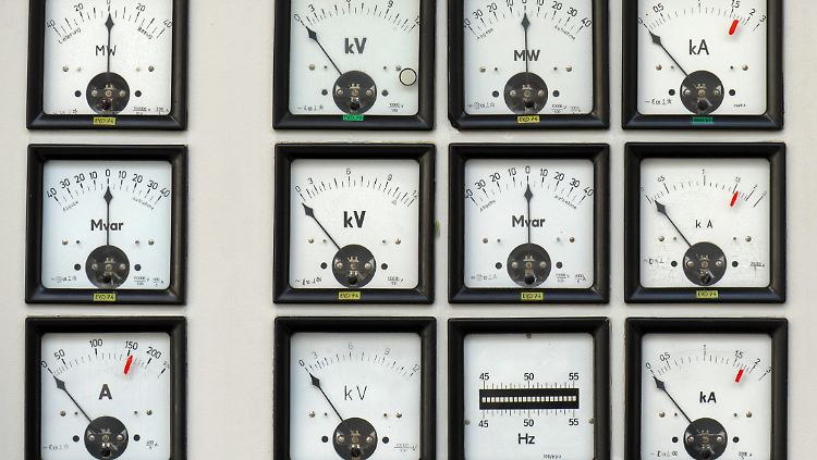 Messinstrumente im Pumpspeicher-Kraftwerk Niederwartha (Sachsen).