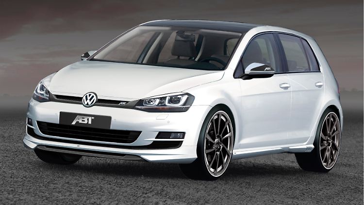 Die Scheinwerferblenden des Abt Golf zeigen Angriffslust.
