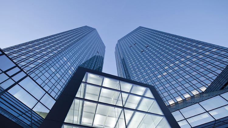 Deutsche-Bank-Türme: zwei Türme, zwei Banken?
