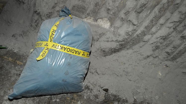 Atommüll behandelten die Menschen jahrzehntelang ziemlich sorglos.