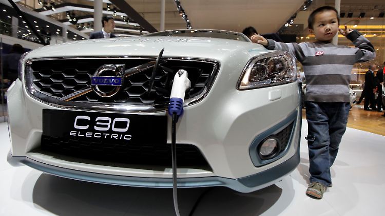 Hightech aus Schweden: Hier glänzt der elektrisch angetriebene C30 auf der Automesse in Peking.