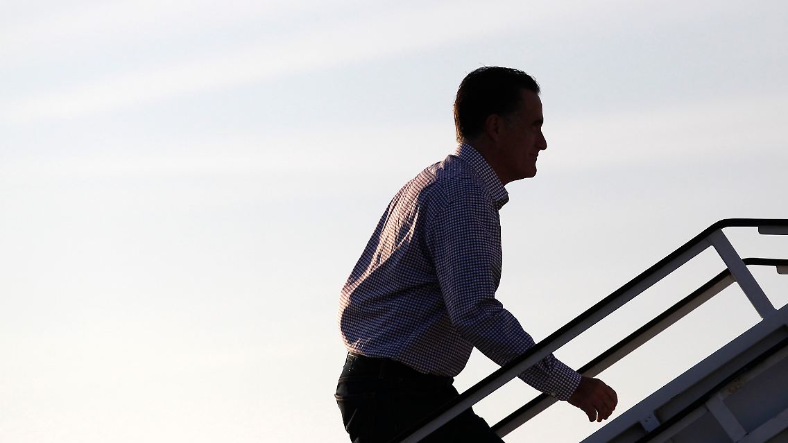 2012-10-18T122914Z_01_JEY903_RTRMDNP_3_USA-CAMPAIGN.JPG3295954799511999856.jpg