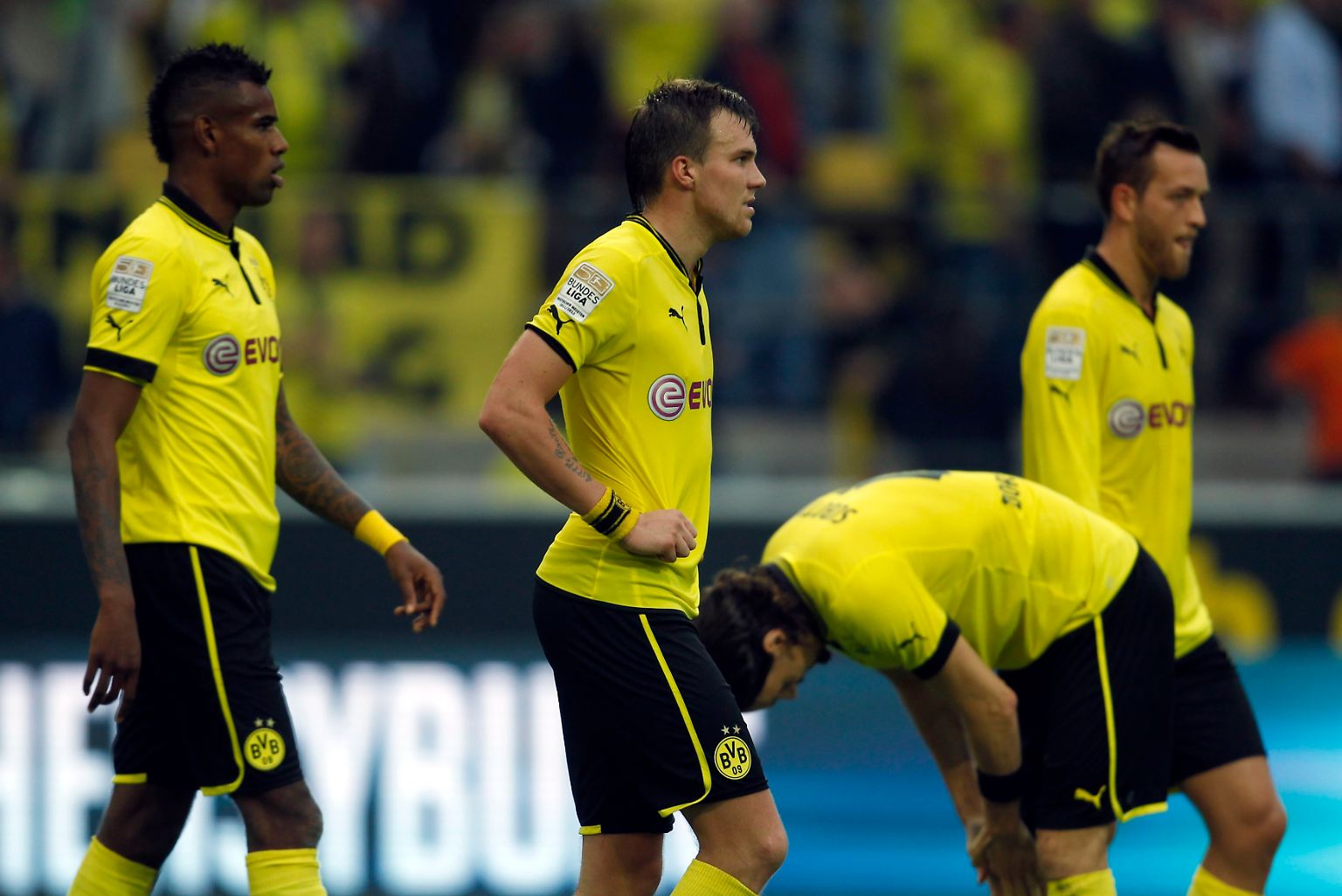 Zwölf Punkte Rückstand des amtierenden Meisters auf den Tabellenführer. Für Borussia Dortmund wird die Titelverteidigung langsam, aber sicher zur "Mission impossible". 