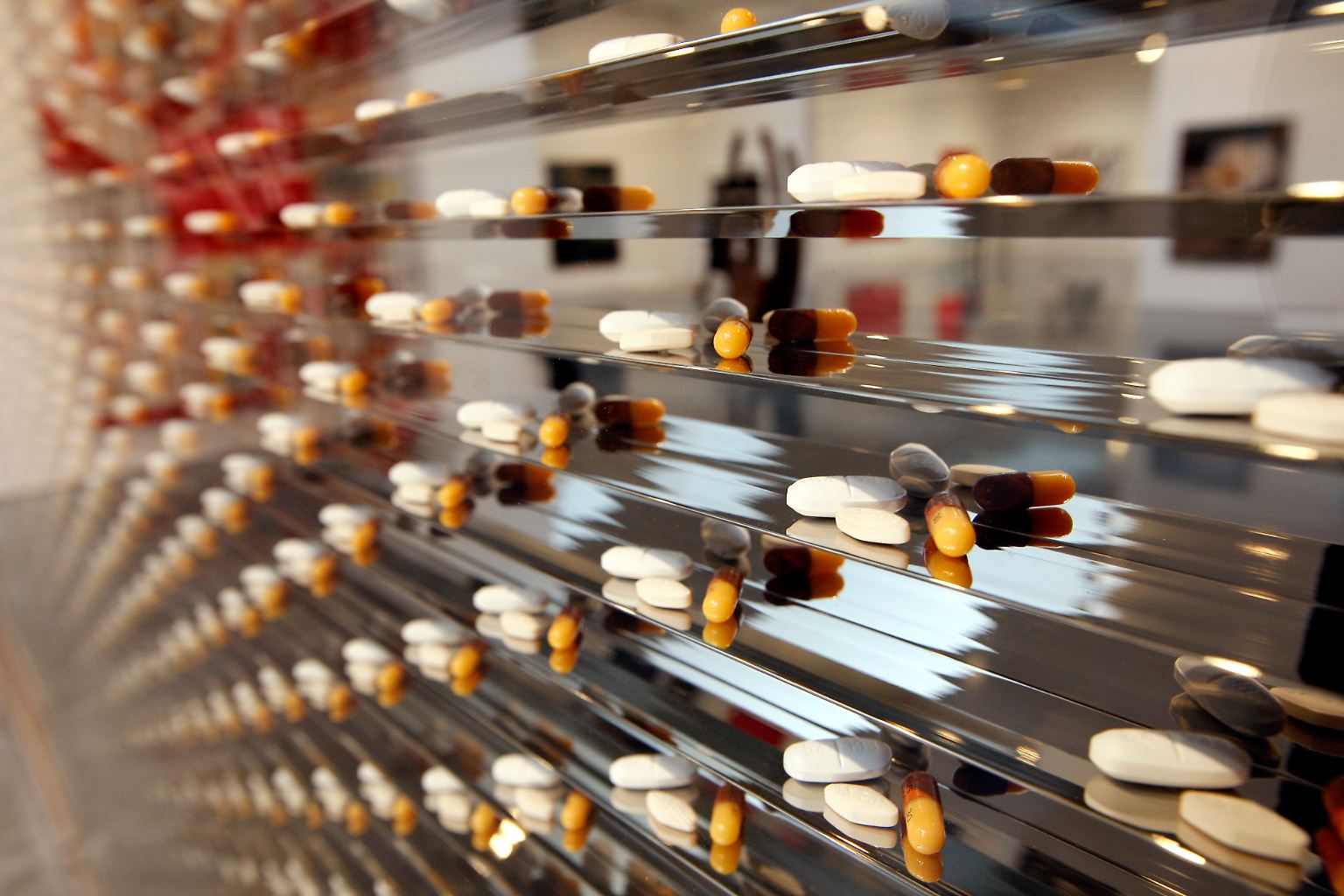 Die Gesundheit des Menschen ist ein einträgliches Geschäft. Allein die weltweit 30 größten Pharmaunternehmen setzen im Jahr rund eine halbe Billion Euro um.