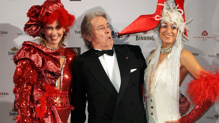 Macht nur, worauf er Lust hat: Alain Delon. 