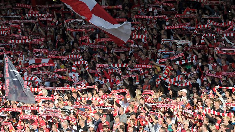 An der Alten Försterei herrschte beste Fußball-Laune.