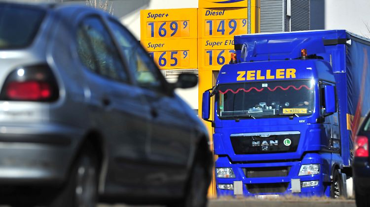 Diesel-Abgase tragen mehr zur Verschmutzung der Atmosphäre bei als Abgase von Benzinern.