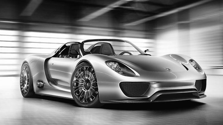 Die Porsche-Studie 918 Spyder soll mit einem CO2-Ausstoß von 70 g/km auskommen.