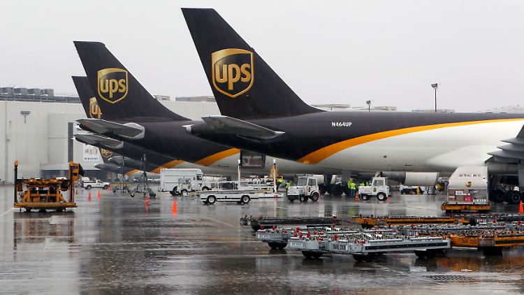 UPS will die Deutsche Post auf dem europäischen Markt mit der Übernahme des Konkurrenten TNT angreifen.