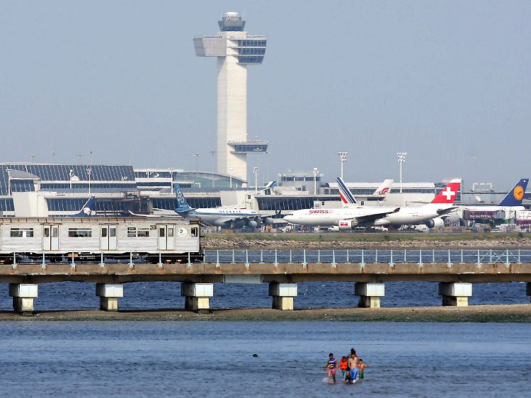 Am JFK wird gebaut.