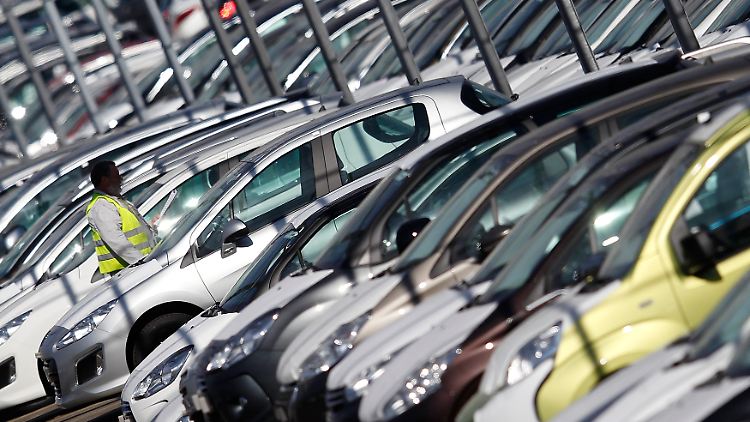 leine Autos, große Probleme: PSA