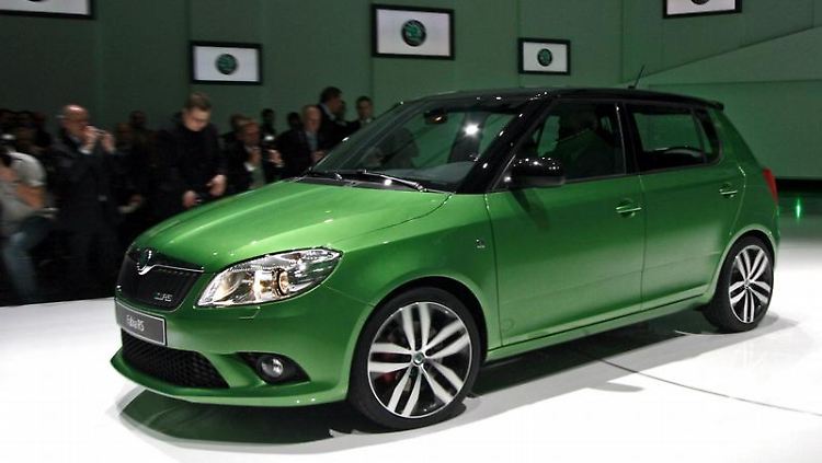 Neues Kürzel in der Fabia-Modellpalette: Skoda bringt den Kleinwagen nun auch als sportliche RS-Version auf den Markt.