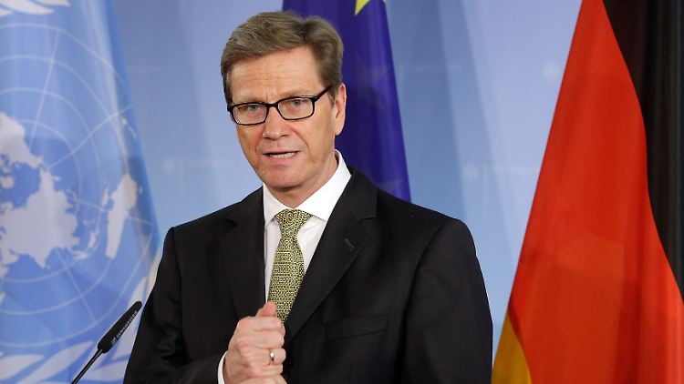Außenminister Westerwelle: "Es geht eventuell auch darum, wie wir logistisch, technisch und auch finanziell helfen."